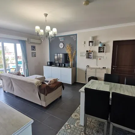 Apartment Splendid Splash In Iskele - Pool, Gym, Park, Garden, Market And Trikomo